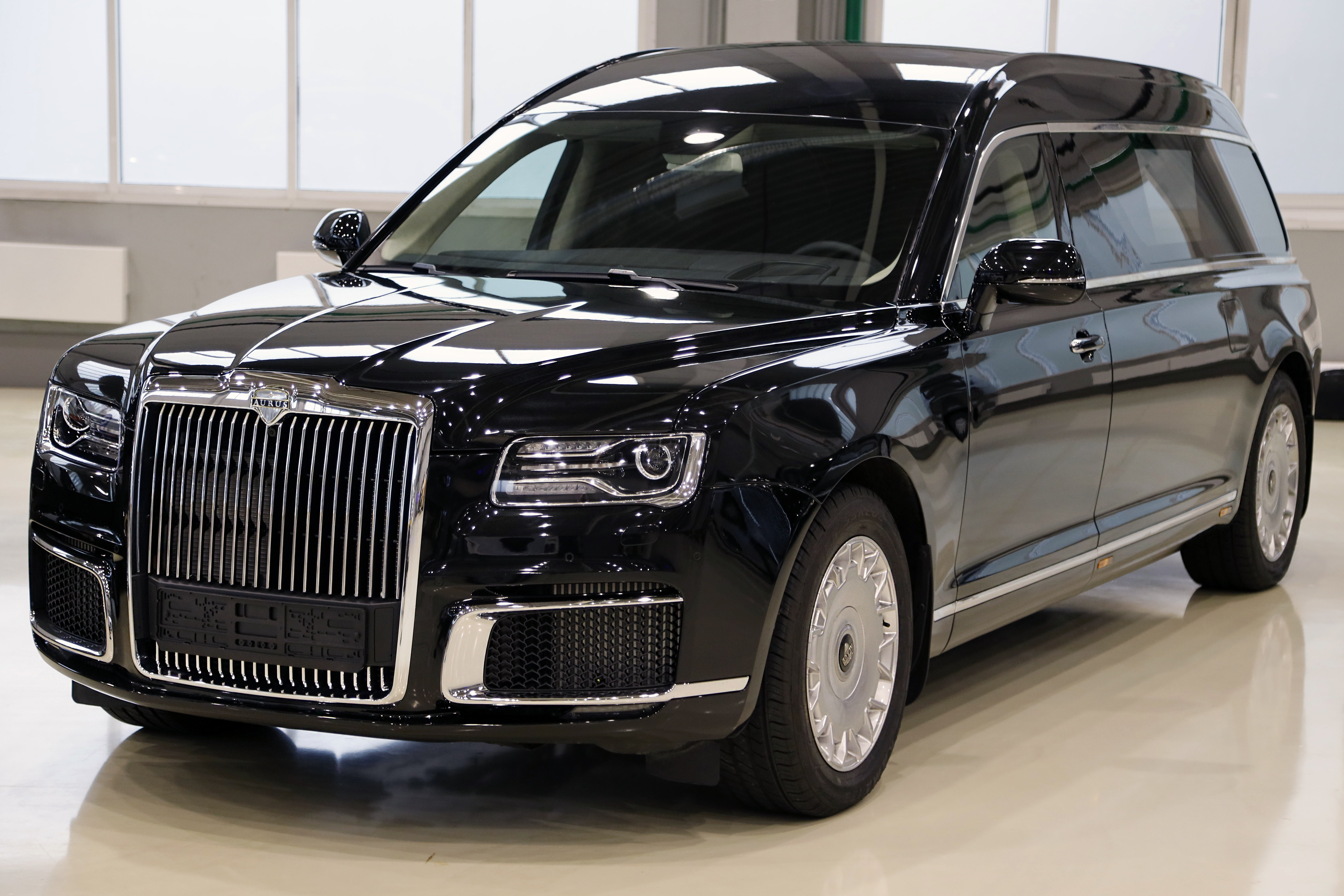 2020-н.в. Aurus Lafet