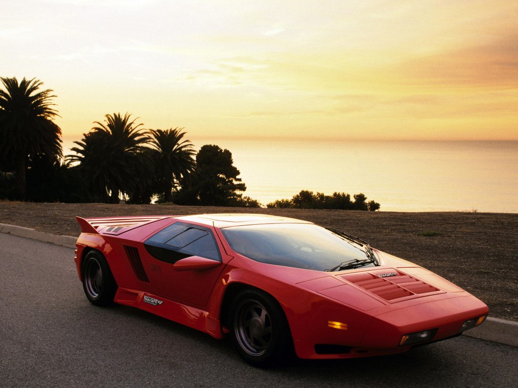 1990. Vector W8 Prototype