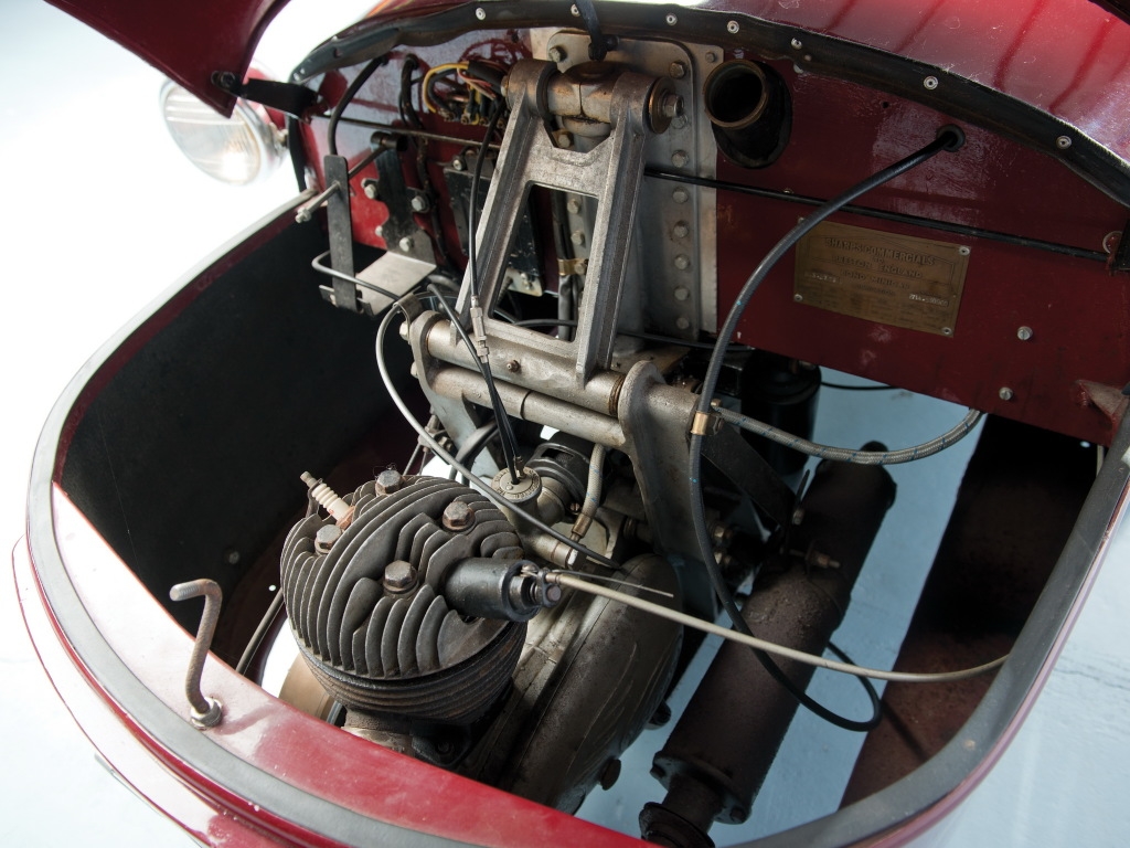 1951-1952. Bond Minicar Mark B Tourer